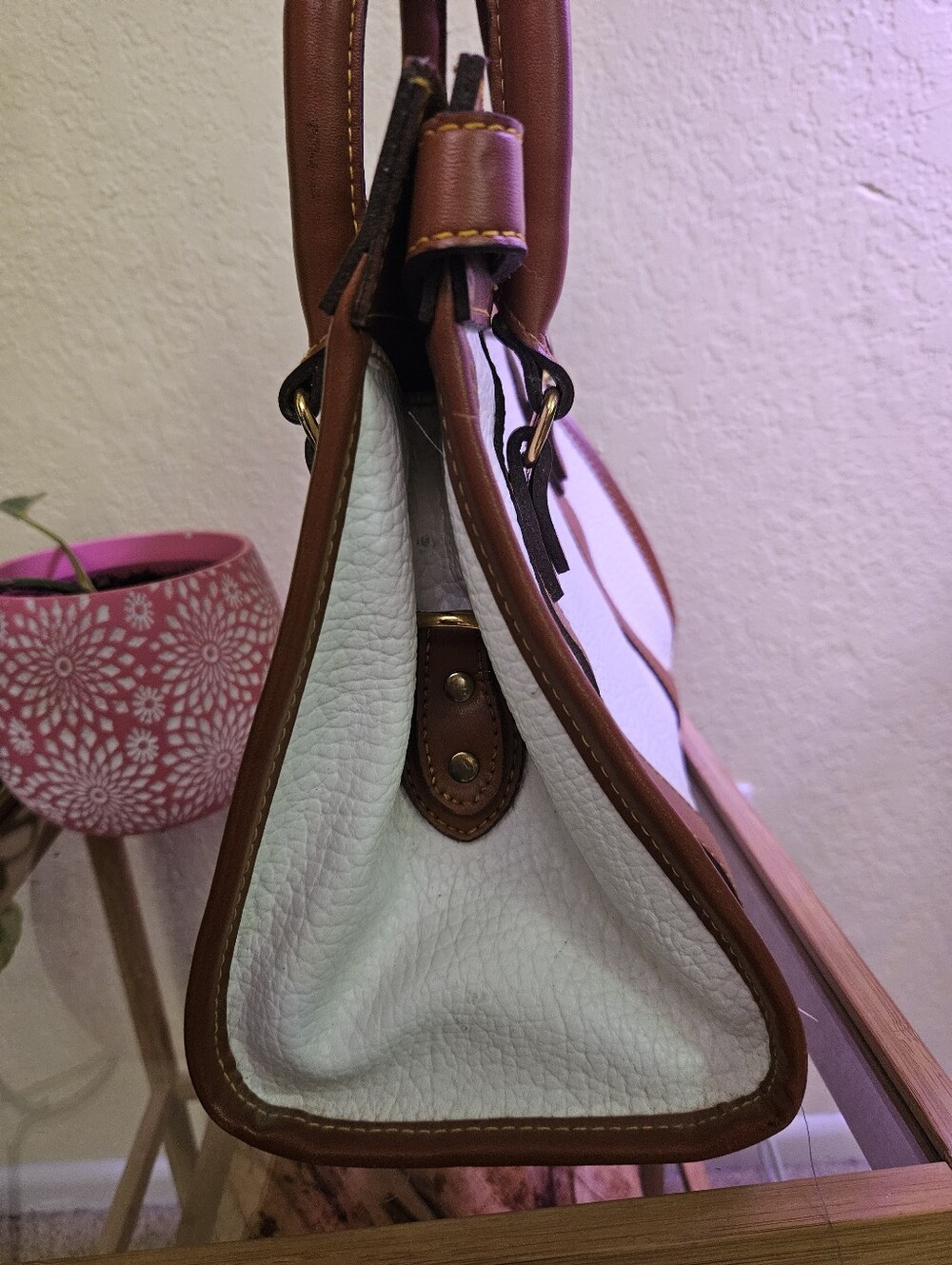 M. C. Pebbled Two-Tone Leather Bag in White and Brown - Picture 9 of 15